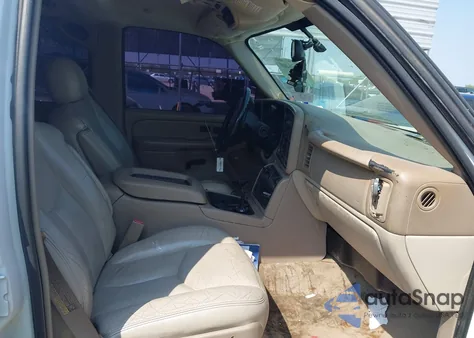 2005 Chevrolet Tahoe Lt из США, поврежденный, VIN 1GNEC13Z85R237164